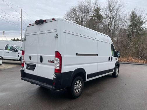 Bright White Clearcoat 2022 RAM ProMaster 2500 High Roof