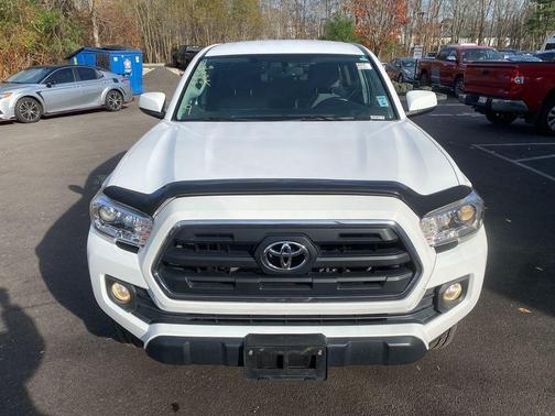 2016 Toyota Tacoma SR5