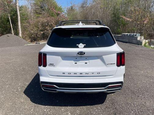Glacial White Pearl 2021 Kia Sorento EX
