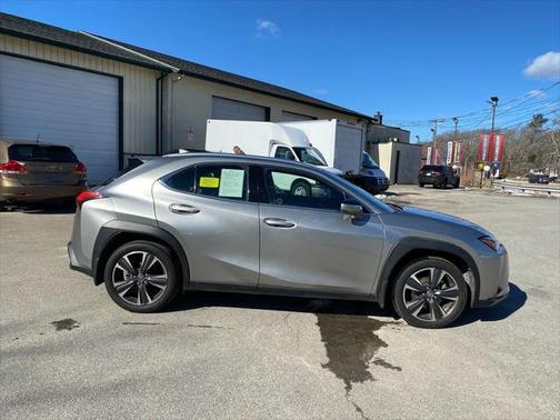 2021 Lexus UX 250h Base