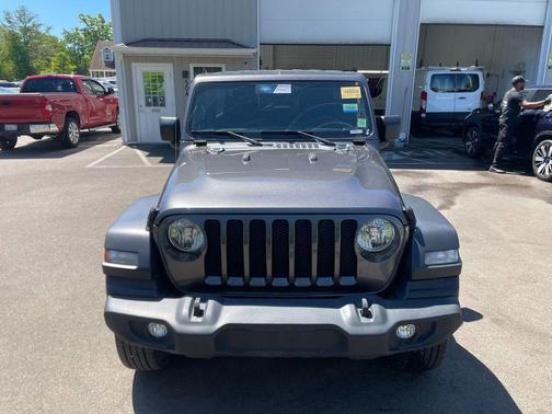 Granite Crystal Metallic Clearcoat 2022 Jeep Wrangler Unlimited Sport