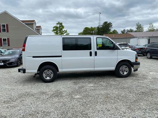 2018 GMC Savana 2500 Work Van