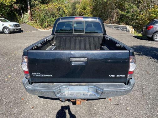 2013 Toyota Tacoma Base