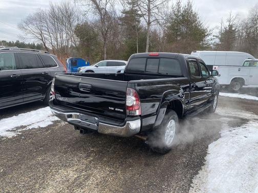 2013 Toyota Tacoma Base