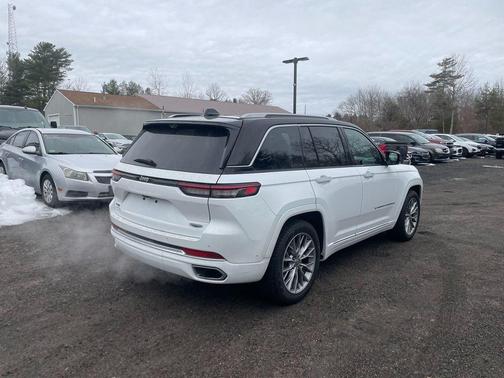 2022 Jeep Grand Cherokee 4xe Summit