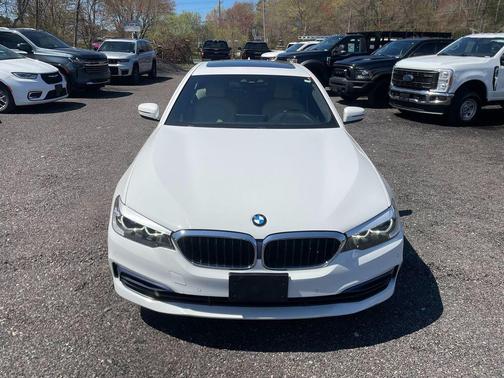 Alpine White 2020 BMW 530 xDrive
