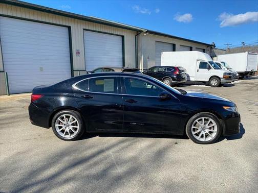 2017 Acura TLX w/Technology Package