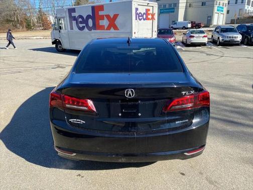 2017 Acura TLX w/Technology Package
