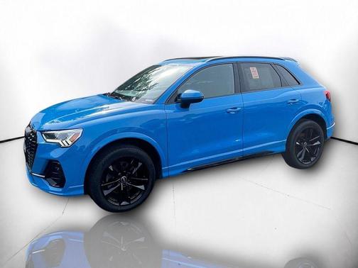 Turbo Blue 2022 Audi Q3 45 S line Premium Plus