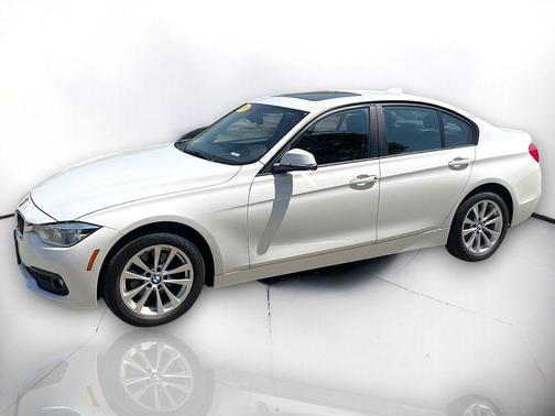 Alpine White 2018 BMW 320 i