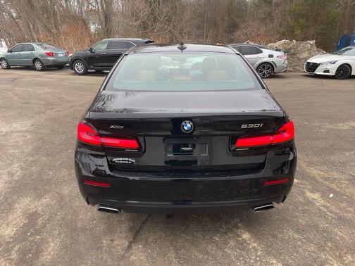 2021 BMW 530 xDrive