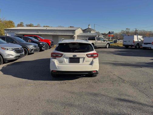 Crystal White Pearl 2021 Subaru Impreza Premium