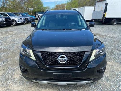 2020 Nissan Pathfinder SL 4WD