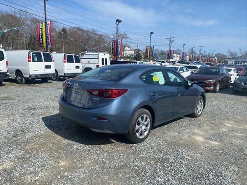 2015 Mazda Mazda3 i Sport