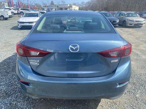 2015 Mazda Mazda3 i Sport