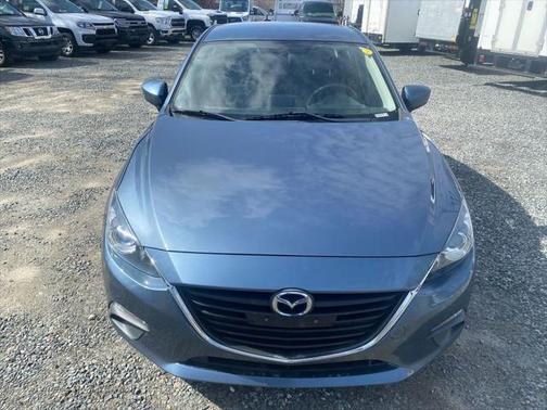 2015 Mazda Mazda3 i Sport