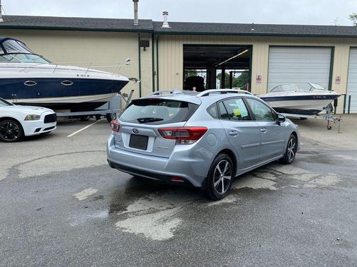 2023 Subaru Impreza Premium