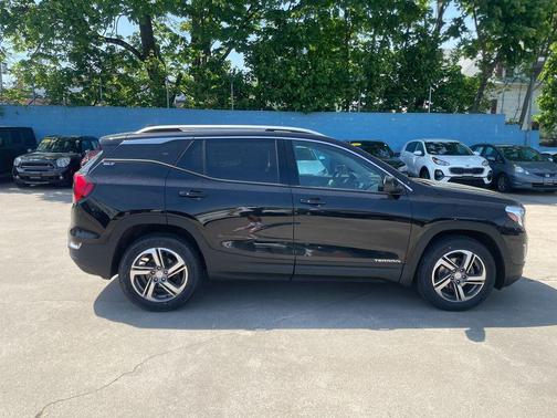 Ebony Twilight Metallic 2018 GMC Terrain SLT