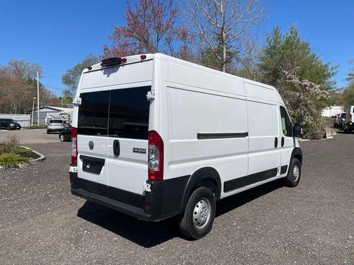 Bright White Clearcoat 2023 RAM ProMaster 2500 High Roof