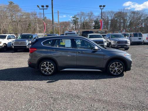 Mineral Gray Metallic 2021 BMW X1 xDrive28i