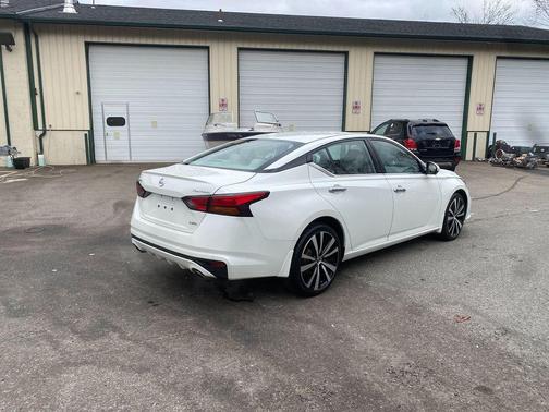 2019 Nissan Altima 2.5 Platinum