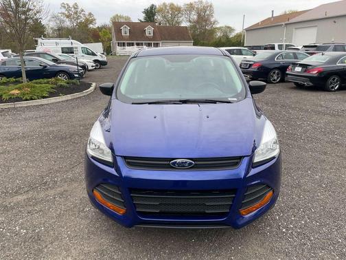 Deep Impact Blue 2016 Ford Escape S