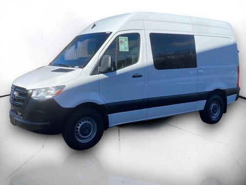 2021 Mercedes-Benz Sprinter 2500 Standard Roof