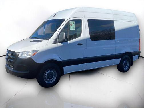2021 Mercedes-Benz Sprinter 2500 Standard Roof