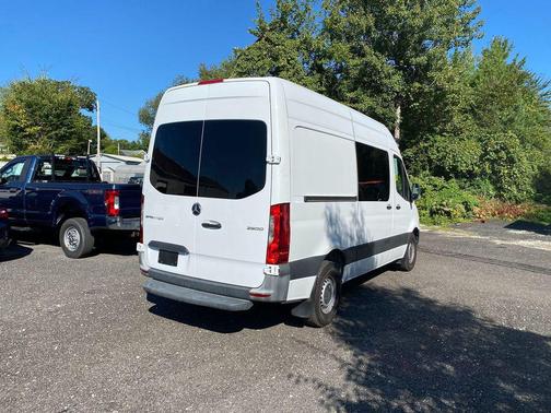 2021 Mercedes-Benz Sprinter 2500 Standard Roof