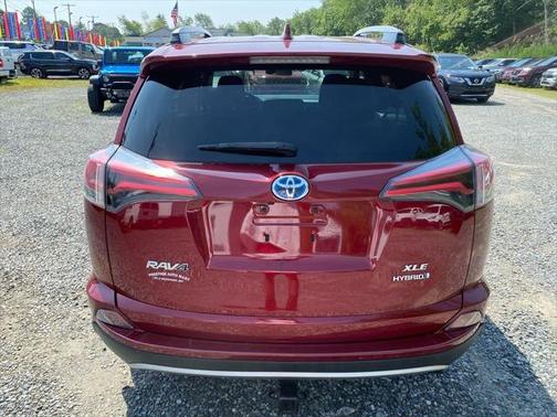 2018 Toyota RAV4 Hybrid XLE