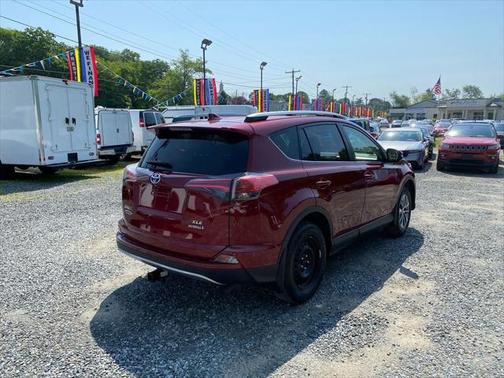 2018 Toyota RAV4 Hybrid XLE