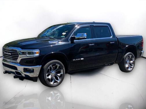 Diamond Black Crystal Pearlcoat 2021 RAM 1500 Longhorn