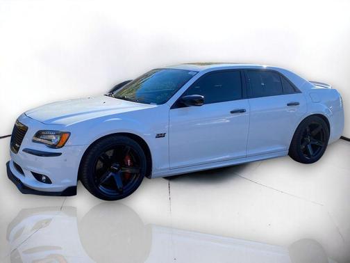 2013 Chrysler 300 SRT8