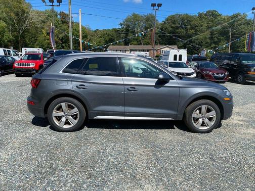 2018 Audi Q5 2.0T Premium Plus