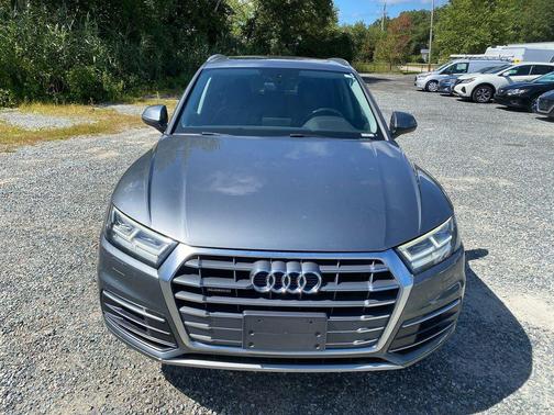 2018 Audi Q5 2.0T Premium Plus