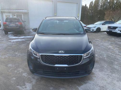 2018 Kia Sedona L