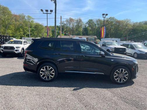 Stellar Black Metallic 2021 Cadillac XT6 Sport AWD