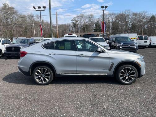 Glacier Silver Metallic 2018 BMW X6 xDrive50i