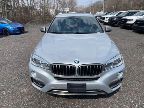 Glacier Silver Metallic 2018 BMW X6 xDrive50i