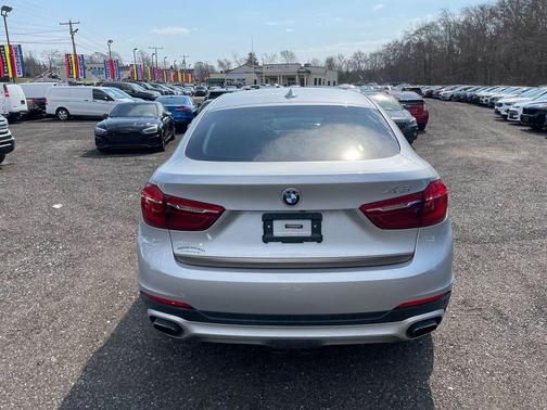 Glacier Silver Metallic 2018 BMW X6 xDrive50i
