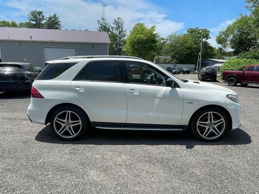 designo Diamond White Metallic 2018 Mercedes-Benz AMG GLE 43 Base 4MATIC