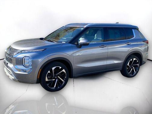 2023 Mitsubishi Outlander PHEV SEL