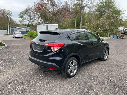 Crystal Black Pearl 2017 Honda HR-V EX