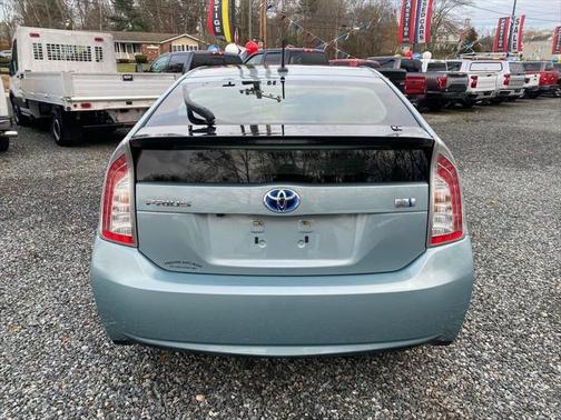 2014 Toyota Prius Three