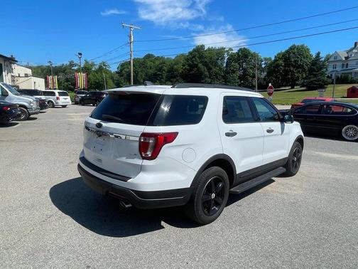 Oxford White 2018 Ford Explorer Base