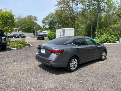 Gun Metallic 2025 Nissan Sentra S
