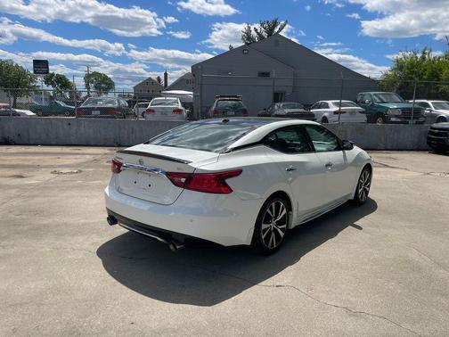 Pearl White 2017 Nissan Maxima 3.5 SL