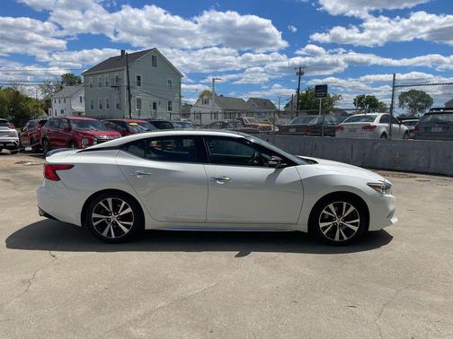 Pearl White 2017 Nissan Maxima 3.5 SL