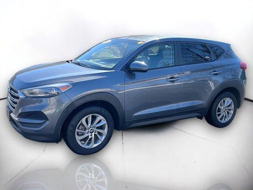Coliseum Gray 2018 Hyundai TUCSON SE
