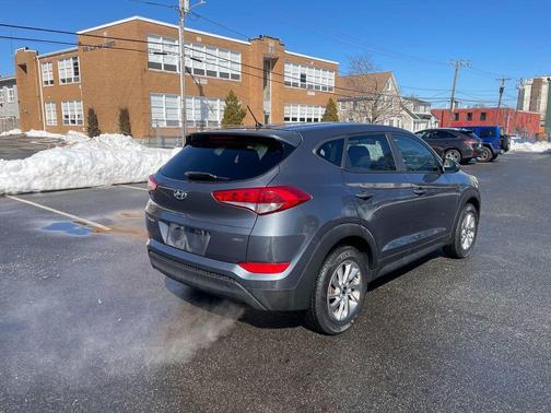 Coliseum Gray 2018 Hyundai TUCSON SE